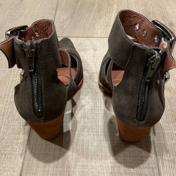 Jeffrey Campbell x Free People Hendrix Heel Khaki Olive SuedeUS 7 EU 38 NWOB - Picture 9 of 12